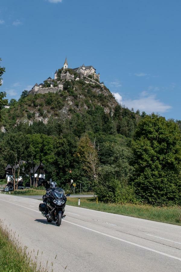 Ferienwohnungen Panorama Harrys Bike Tours Villach Exterior foto